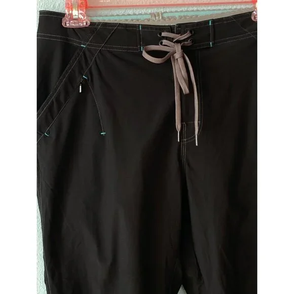 Novara Cycling Pants Crop Large Women's Capri Padded Liner Black Embroidered - Picture 9 of 16